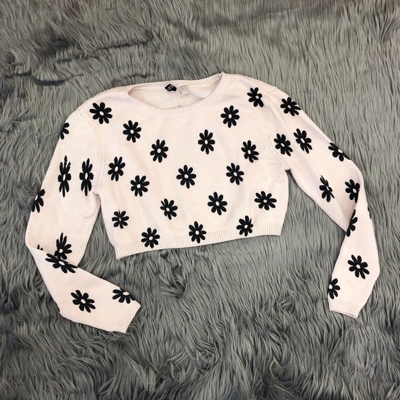 Divided Sweaters - Divided H&M XS cropped sweater floral blush